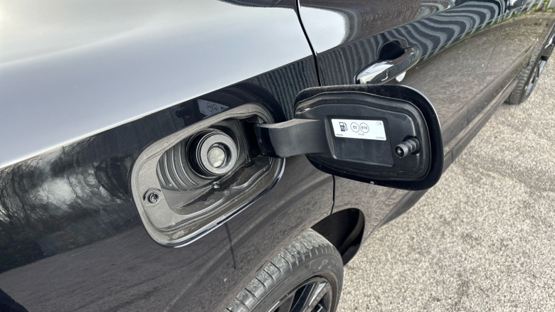 Volvo XC60 2.0 B5P Plus Black Edition 5dr AWD Geartronic Petrol Estate